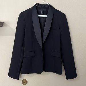 FOREVER 21 Blazer. Size S. Color Black
